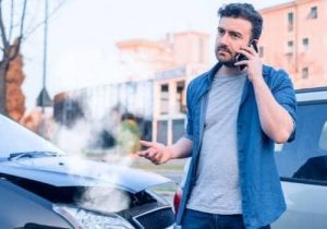 man calls car accident lawyer after accident in Perry, GA