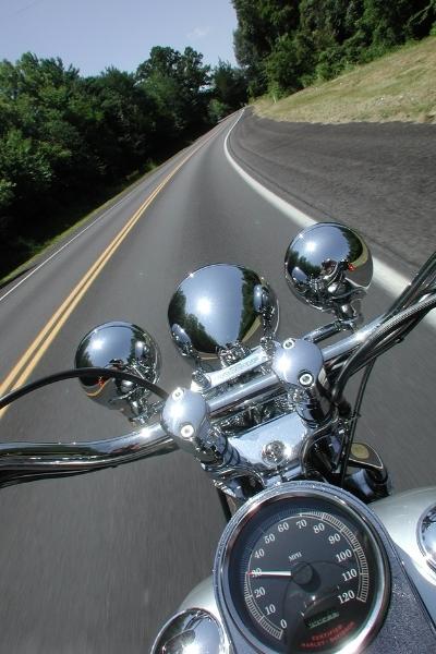 motorcyclist rides around geo city