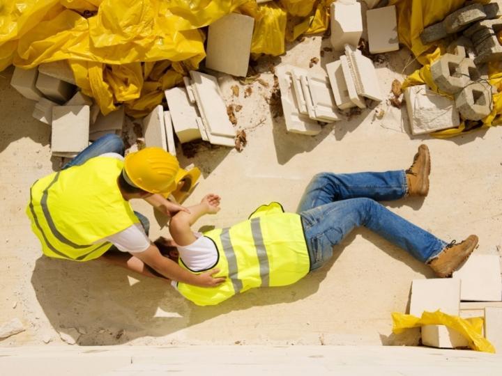 construction-worker-falls-during-a-job